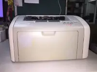 在飛比找Yahoo!奇摩拍賣優惠-大特價~HP LaserJet 1020 黑白雷射印表機(整