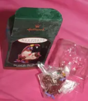 Vintage Hallmark Keepsake Looney Tunes Taz And She Devil Mini Holiday Ornament