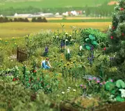 Busch HO Scale Overgrown Flower Garden/Farm Plot - Kit