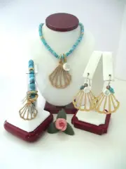 Brighton "CALYPSO SHELL" Necklace-Earring-Bracelet Set (MSR$316) NWT/Pouch