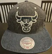 Chicago Bulls Mitchell & Ness Snapback Hat Cap Dark Tweed Hardwood Classics Uniq