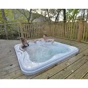 Riverbeds Lodges With Hot Tubs