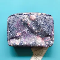 在飛比找Yahoo!奇摩拍賣優惠-╭＊全新現貨＊LeSportsac 7121 紫色玫瑰花 大