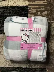 Hello Kitty Plush Throw Blanket Gray With Pink Bow FULL/QUEEN 90 X 90