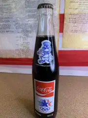 10 OZ COCA COLA COMMEMORATIVE BOTTLE - 1984 LOS ANGELES OLYMPICS