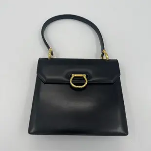 Celine 黑色box手提包