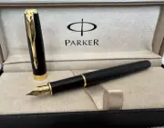 Excellent Parker Sonnet Fountain Pen Matte Black 18K Gold Fine Nib With Box