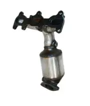For 1999-01 HYundai Sonata 2.5L Front Firewall Side Manifold Catalytic Converter (for: Hyundai)