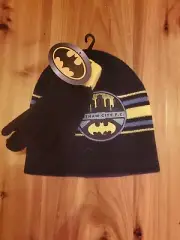 NWT BOYS BERKSHIRE DC BATMAN Beanie 2 PC SET Hat and MITTENS SIZE 2T - 5T