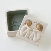 Willow Tree Friendship Keepsake Box Friends Susan Lordi 26602