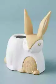 Anthropologie Vase WOODLAND CREATURE Stoneware RABBIT Bunny Hare Handpainted NWT