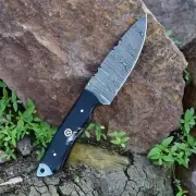 9" Damascus Skinner Twisted Steel Knife With Buffalo Horn Handle Full Tang