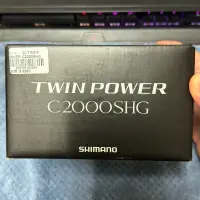 在飛比找蝦皮購物優惠-Shimano 20”twinpower c2000shg 