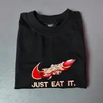 SEF APPAREL 刺繡動漫系列 T 恤 JUST EAT IT JUJUTSU KAISEN SUKUNA FIN