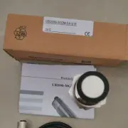 UB2000-30GM-E4-V15 ONE New For Pepperl+Fuchs P+F Ultrasonic Sensor