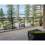 Manly Beachfront Apartment