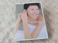 在飛比找Yahoo!奇摩拍賣優惠-孫燕姿 - The Moment  2CD+DVD