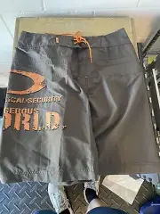 Oakley Cut-Out BoardShort Earth Size 34 new