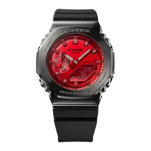 CASIO卡西歐 G-SHOCK 八角金屬殼雙顯手錶-黑灰x紅 GM-2100B-4A_44.4mm