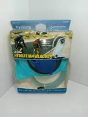 OUTDOOR PRODUCTS CYCLONE HYDRATION BLADDER 2-Liter NEW