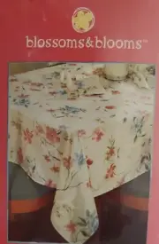 Blossoms & Blooms IRISES Floral Print 70" ROUND Tablecloth NIP KOHLS