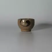Egaratsu sakazuki sake cup. Kentaro Murayama. Karatsu yaki. 0002