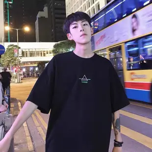 夏季新款短袖男士 T 卹香港風格 T 卹 T 卹韓版潮流寬鬆潮牌 ins 香港風格上衣