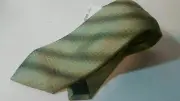 Kenneth Cole Reaction Men's Neck Tie 100% Silk Geometric 56x3