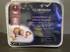 Guardsman Comfortmark IV Quilted Waterproof Mattress Protector - King Single