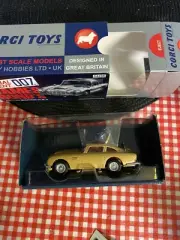 CORGI TOYS 007 JAMES BONDS ASTON MARTIN DB 50th thunder ball Anniversary Edition
