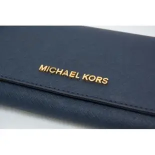 MICHAEL KORS 金字防刮皮革翻蓋長夾-海軍藍