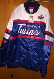 NWT Minnesota Twins Mitchell & Ness Heavyweight Satin Winter Jacket Mens 2XLT⚾