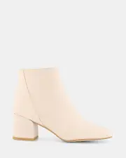 Shelly Shen Billie/Nude Leather Womens Boots 10