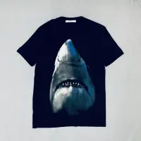 在飛比找蝦皮購物優惠-「Givenchy」 紀梵希 鯊魚 短袖 Shark Tee