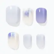 [DASHING DIVA] Magic Press-on Nails /Ultra Comfort Fit/ Short length/ Sky Smudge