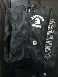 在飛比找Yahoo!奇摩拍賣優惠-AAPE BY A BATHING Ape SW 灰色迷彩男