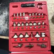 Hickory Fine Woodworking 24-piece Carbide Master Set Router Bit Set RBK1031 CIB