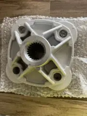 Mati Rear L/R Wheel Hub for Polaris Magnum 325 2000-2001 NEW/7