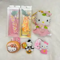 在飛比找Yahoo!奇摩拍賣優惠-三麗鷗 helloKitty 花妖花仙子婚紗 菠蘿 草裙 南