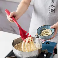 在飛比找蝦皮購物優惠-一溪日本進口撈麵漏勺廚房撈麵條神器家用撈義大利麵煮雞蛋爪勺漏