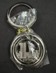 Vintage New York City Skyline Statue of Liberty WTC Metal Keychain