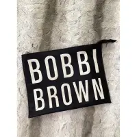 在飛比找蝦皮購物優惠-BOBBI BROWN芭比布朗 黑色logo拉鏈化妝收納袋 