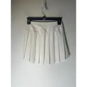 NWT Old Navy White Pleated Tennis Skirt Sz XS