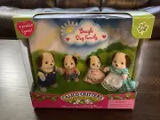 Calico Critters Cloverleaf Corners Beagle Dog Family USA Seller