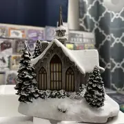 Thomas Kinkade Hawthorne Village Christmas Collection Christmas Chapel w/CoA