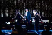 Robert Guillaume dancers in the tv show 'Benson' episode 'Soli- 1985 Old Photo 9