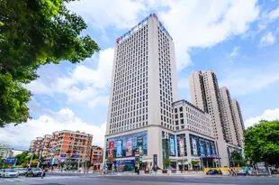 宜尚酒店(貴陽新添大道店)Echarm Hotel (Guiyang Xintian Avenue)