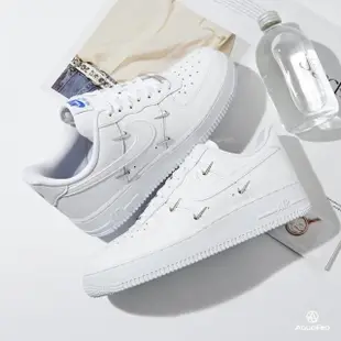 【NIKE 耐吉】Air Force 1 07 LX 女鞋 白色 AF1 四勾 銀色小勾 立體 運動 休閒鞋 CT1990-100