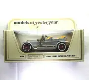 1969 MATCHBOX MODELS OF YESTERYEAR, 1906 Rolls Royce Silver Ghost Y-10 Silver.