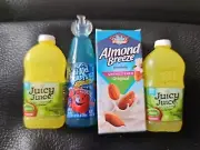 Zuru Mini Brands Beverage LOT of 4 Kool Aid Juicy Juice Almond Breeze FREE SHIP